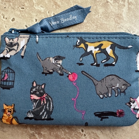 VERA BRADLEY CAT'S MEOW ZIP ID CASE:NWT CATS - Picture 2 of 7